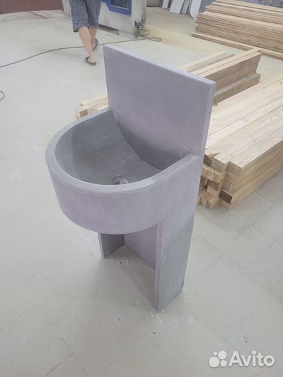 Раковина отдельно стоящая