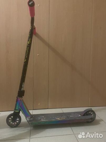 Трюковой самокат