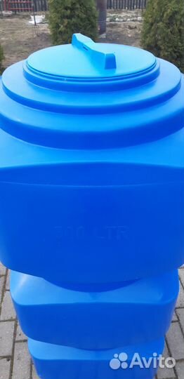 Емкость для воды polymer group 500 с клапаном