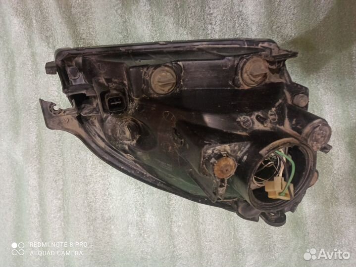 Фара передняя левая Hyundai Tucson