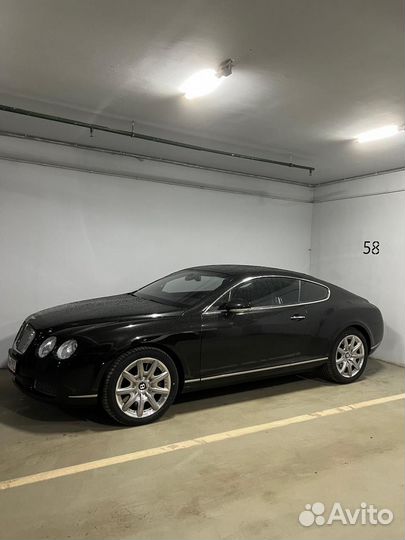 Спортивные занятия прогулуки на спортивном авто