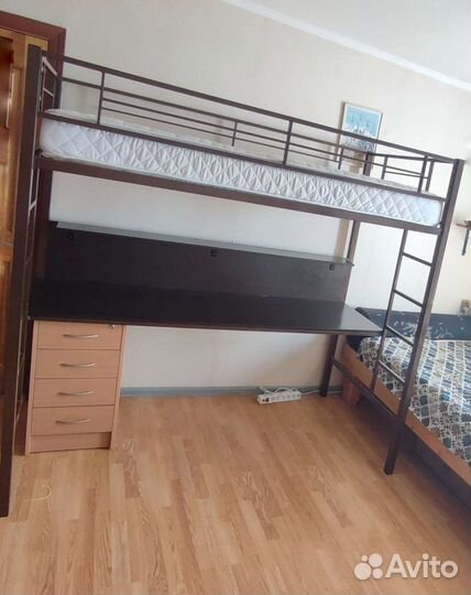 Кровать чердак, без матраса
