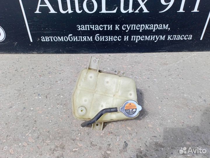 Infiniti QX70 S51 2016 расширительный бачок