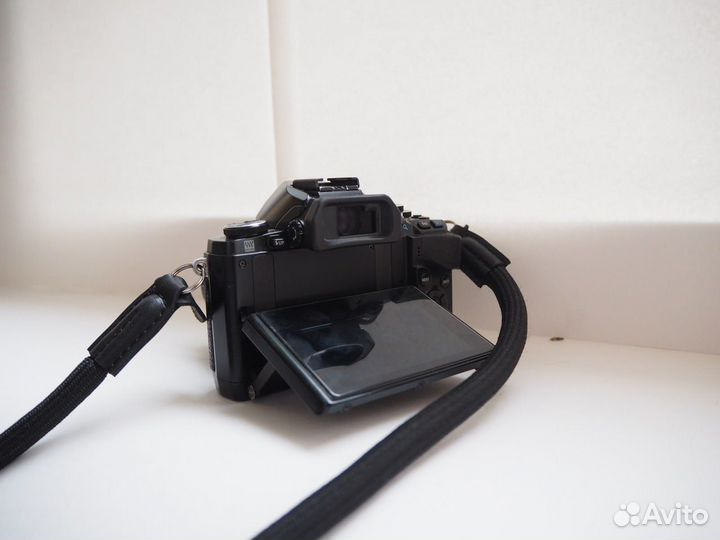 Фотоаппарат Olympus omd em10