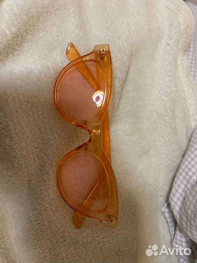 Солнцезащитные очки женские