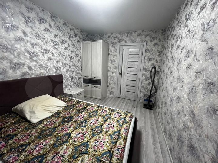 2-к. квартира, 52 м², 9/9 эт.