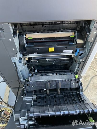 Мфу цветной принтер LexMark CX 825