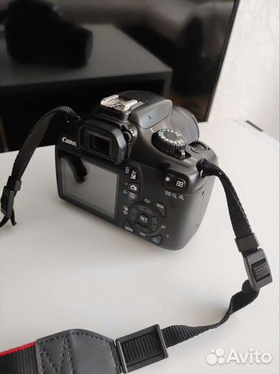 Зеркальный фотоаппарат canon eos 1100d