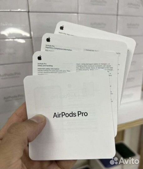 Airpods Pro с шумоподавлением