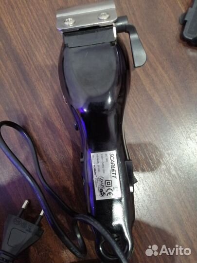 Машинка для стрижки волос профессиональная