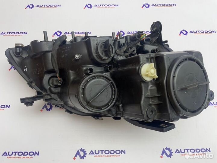 Фара галогеновая передняя левая Mercedes Ml164