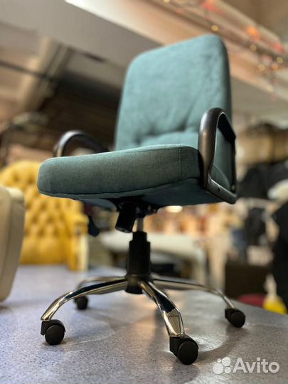 Компьютерное кресло