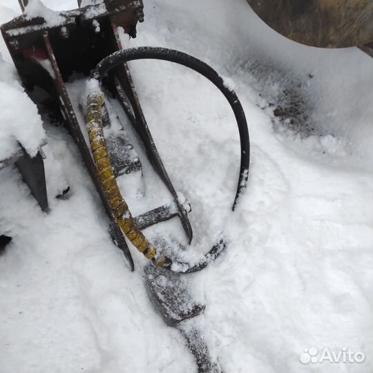 Гидромолот на экскаватор погрузчик