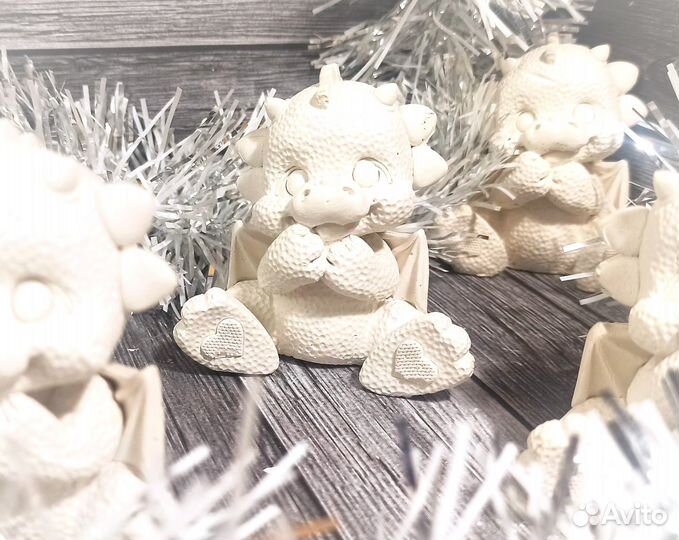 Интерьерные статуэтки, фигурки