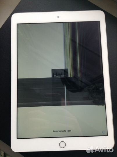 iPad 2017 а1822 32gb запароленный и бит дисплей