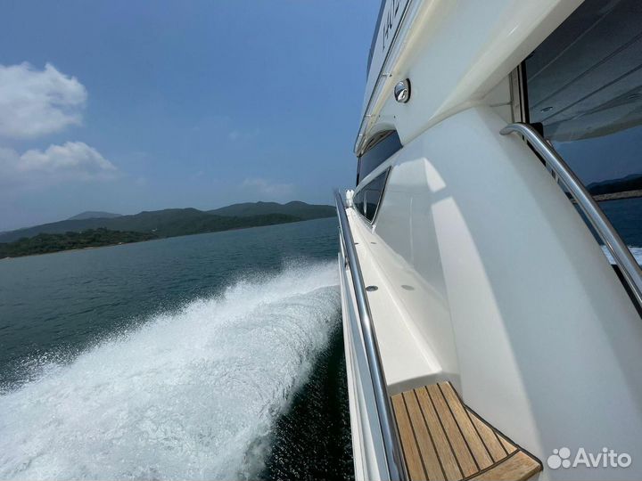 Яхта Prestige 510