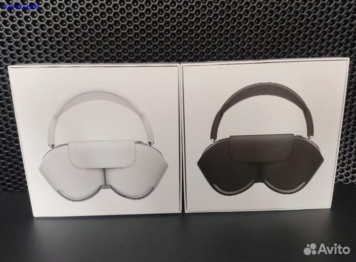 AirPods Max новые