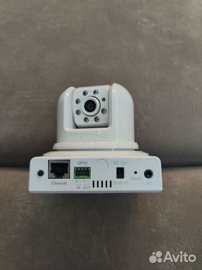 Камера trendnet TV-IP422