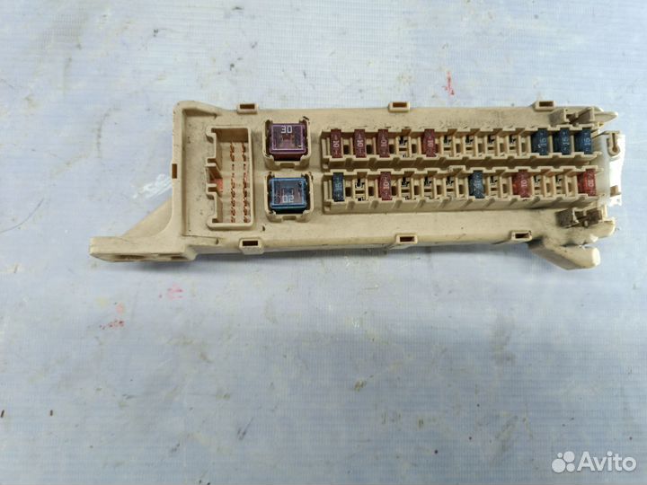 Блок предохранителе Mazda MPV lwew FS 2.0