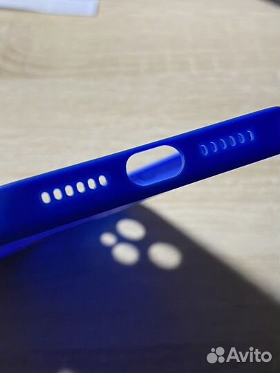 Чехол на iPhone 11