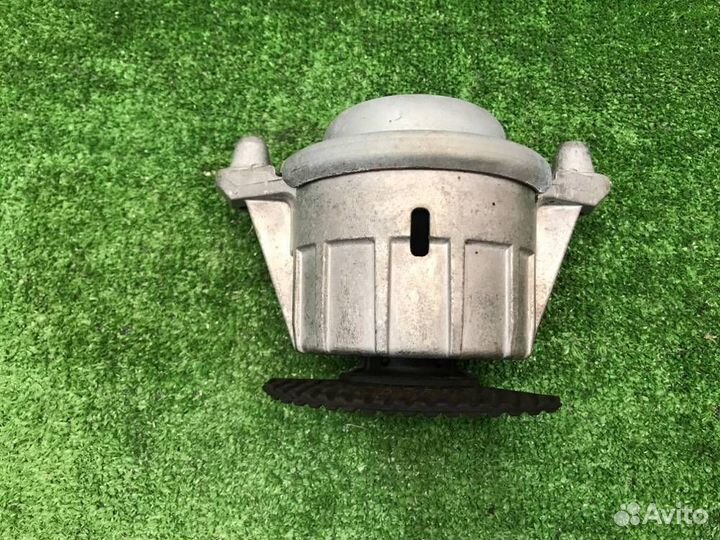 Подушка двигателя Mercedes-Benz E-350 W212 272980