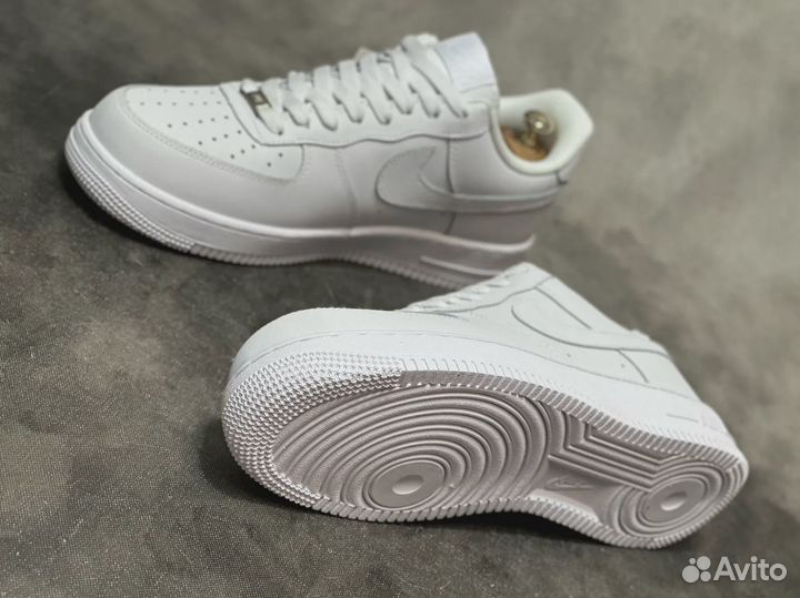 Кроссовки Nike Air Force 1 белый