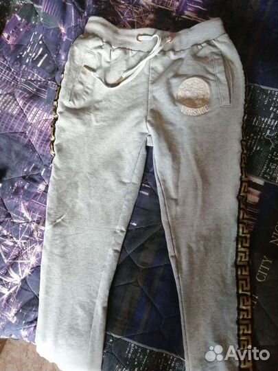 Спортивный костюм