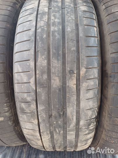 Pirelli P Zero 245/45 R20