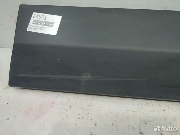 Накладка двери передняя правая Toyota Rav4 XA50