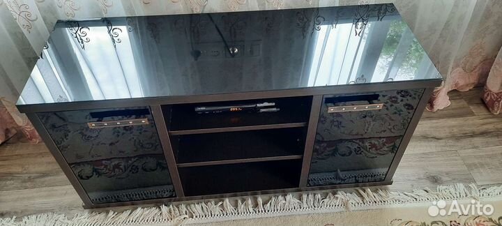 Тумба под телевизор бу