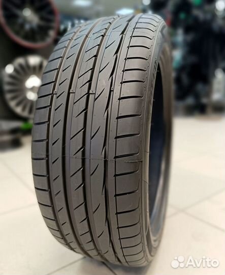 Laufenn S-Fit EQ LK01 225/45 R17 94V