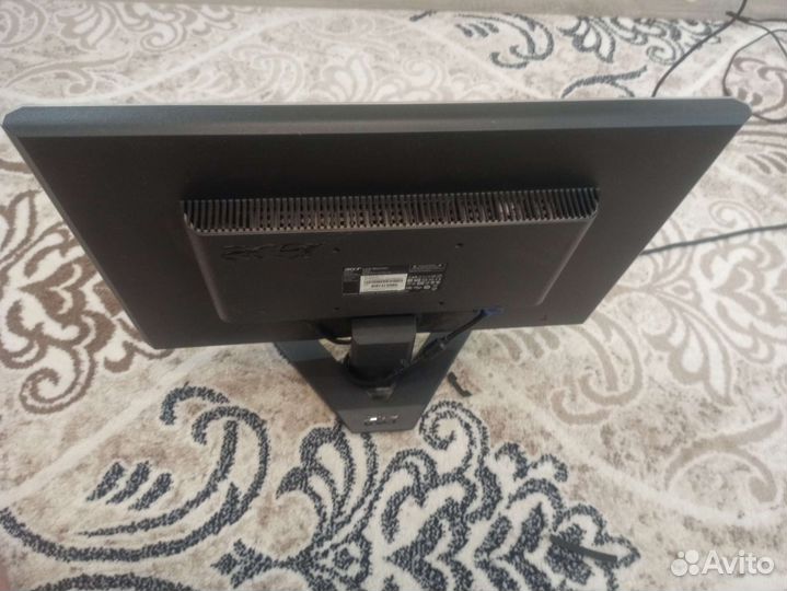 Монитор Acer 22