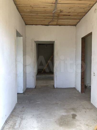 Дом 200 м² на участке 8 сот.