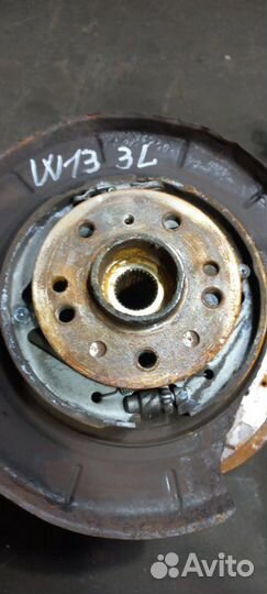 Кулак задний левый Mercedes-Benz M-Class Ml300 Cdi