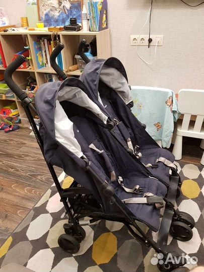 Прогулочная коляска для двойни Twin Swft (цвет Mar