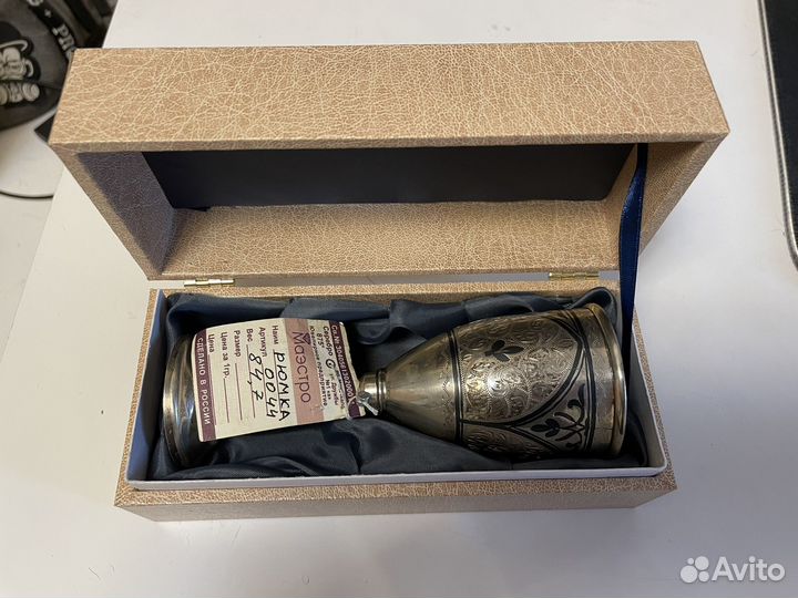 Сувенирная серебренная рюмка