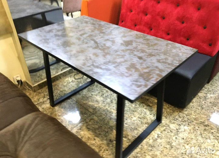 Столы для кафе