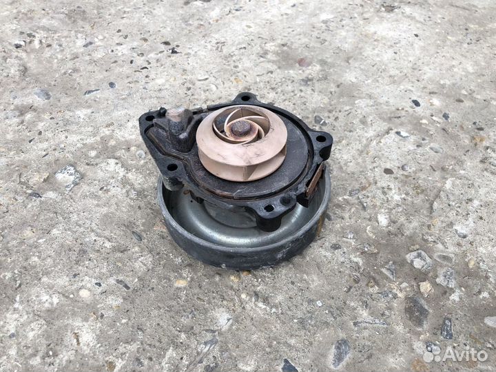 Водяная помпа peugeot 308