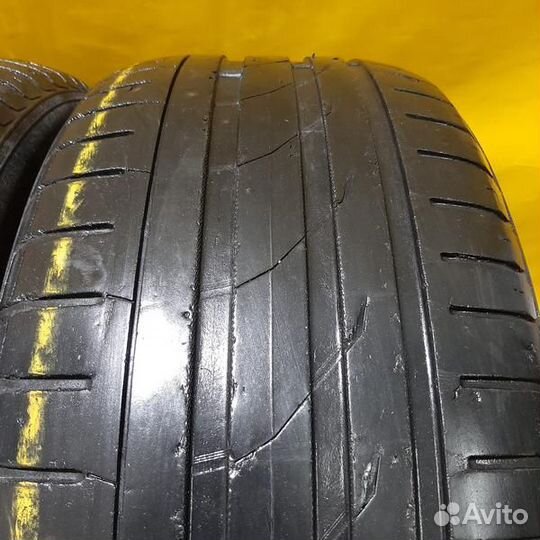 Nokian Tyres Hakka Black SUV 285/50 R20