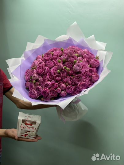 Букет кустовых роз