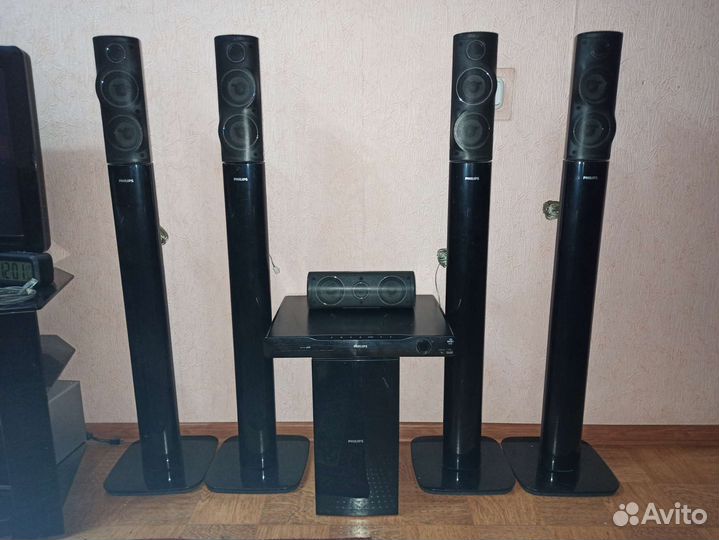 Домашний кинотеатр philips 5.1 HTC5591