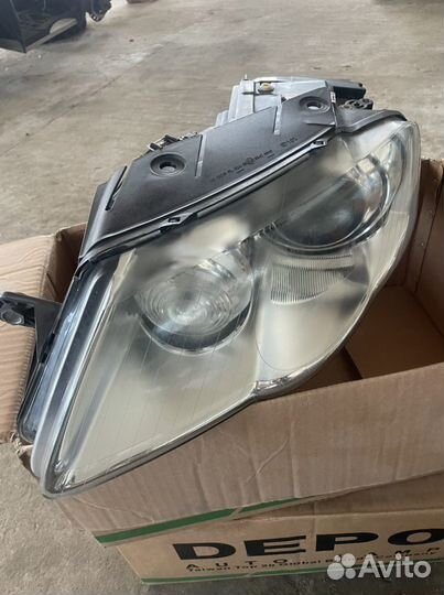 Фары wv passat b6