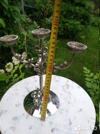 Подсвечник