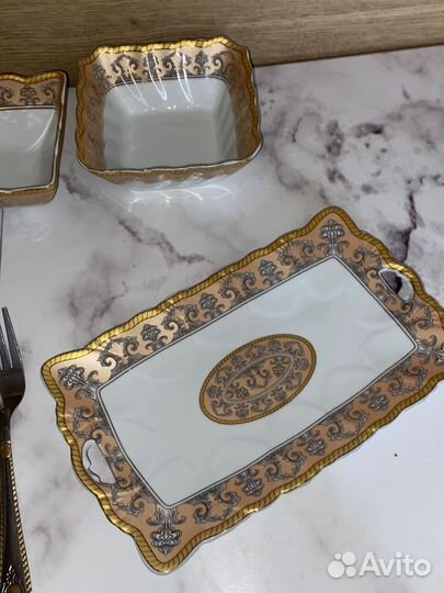 Новый фарфоровый поднос для нарезок, хлебница