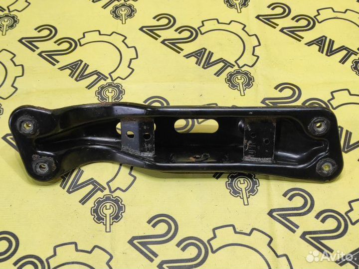 Балка АКПП Nissan VQ35HR