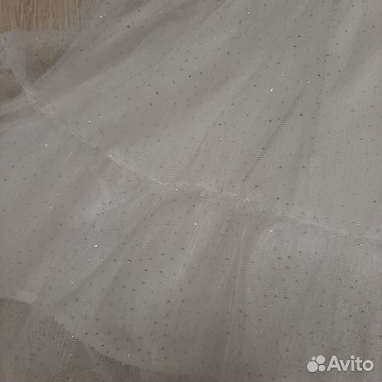 Платье нарядное 92