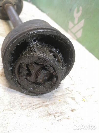 Полуось привод Шевроле Нива