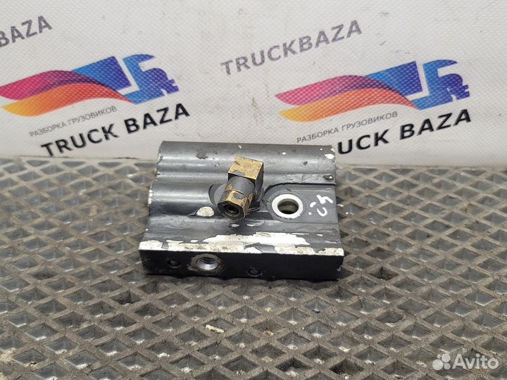 Клапан включения делителя