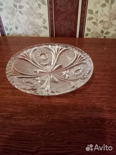 Тарелочка хрусталь новое 16 см и кружка Сочи