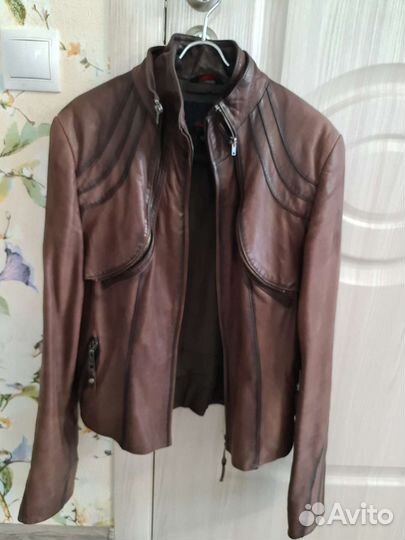 Куртка кожаная женская